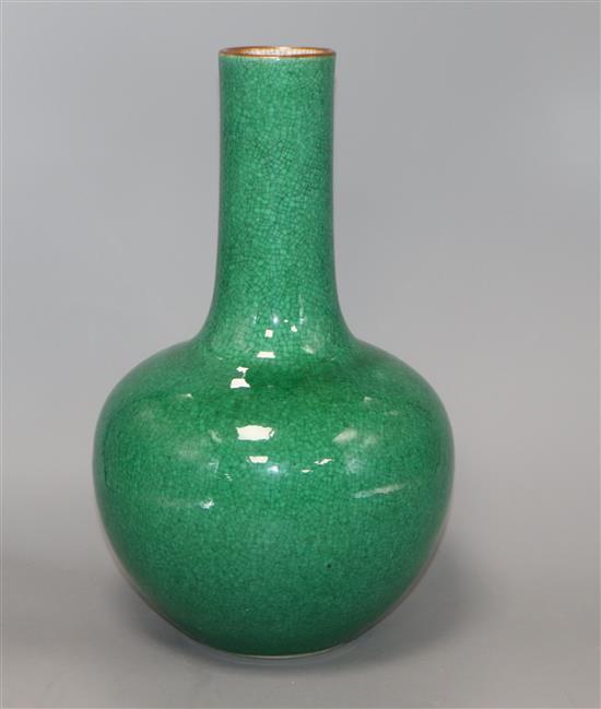 A Chinese bottle-shaped apple green crackle-glazed vase, H 32cm